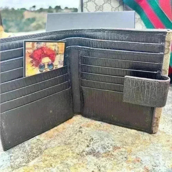 Rare Vintage Gucci bundle. Gucci web supreme Boston bag w/ Wallet “ One of One” - Picture 11 of 16